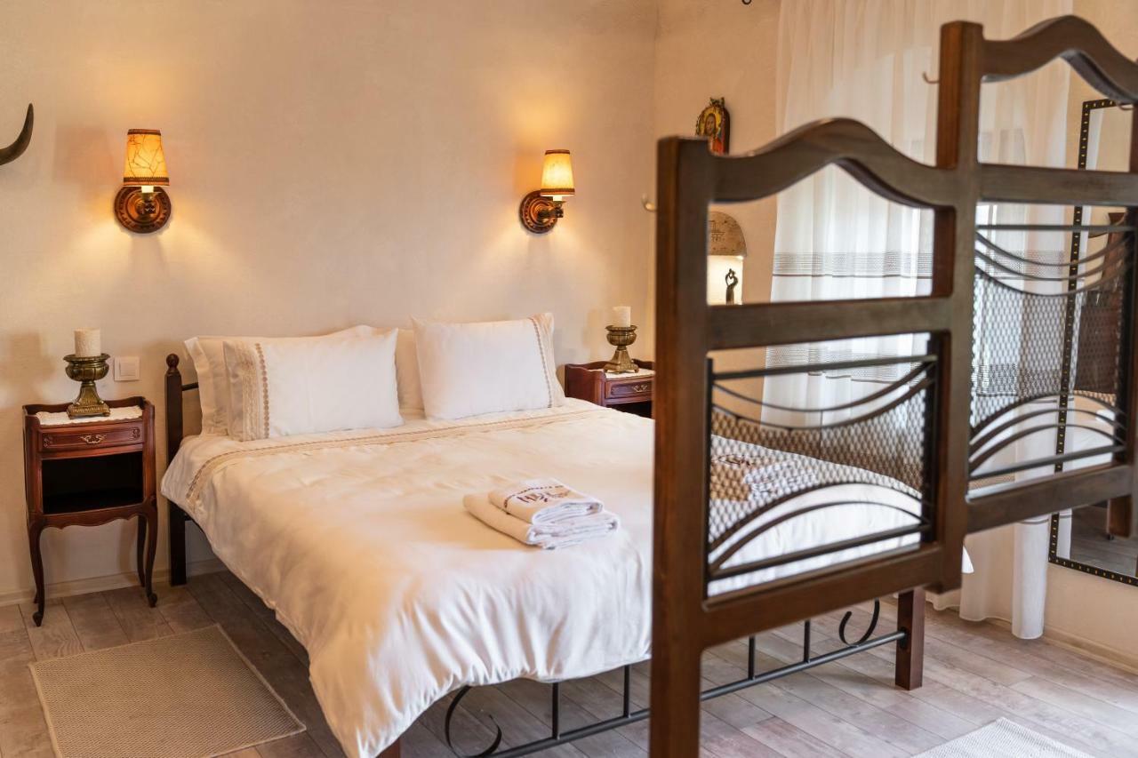 Historic Apartment In The Heart Of The City 벨리코 터르노보 외부 사진