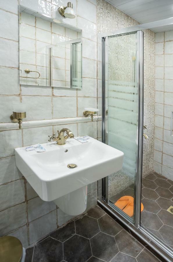 Historic Apartment In The Heart Of The City 벨리코 터르노보 외부 사진