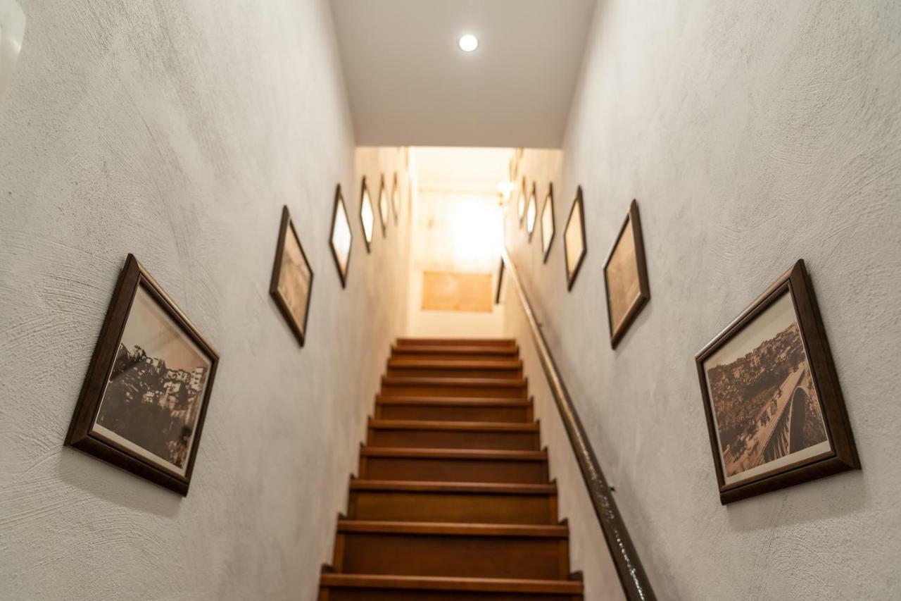 Historic Apartment In The Heart Of The City 벨리코 터르노보 외부 사진